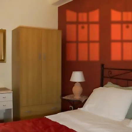 Le Terrazze Bed & Breakfast Capo dʼOrlando